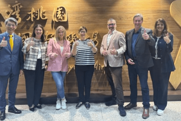 Four New Zealand MPs Banned from China After Taiwan Visit
